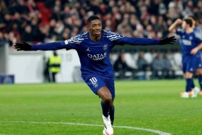 易游体育官网-包含巴黎圣日耳曼主场胜利，稳坐积分榜首的词条