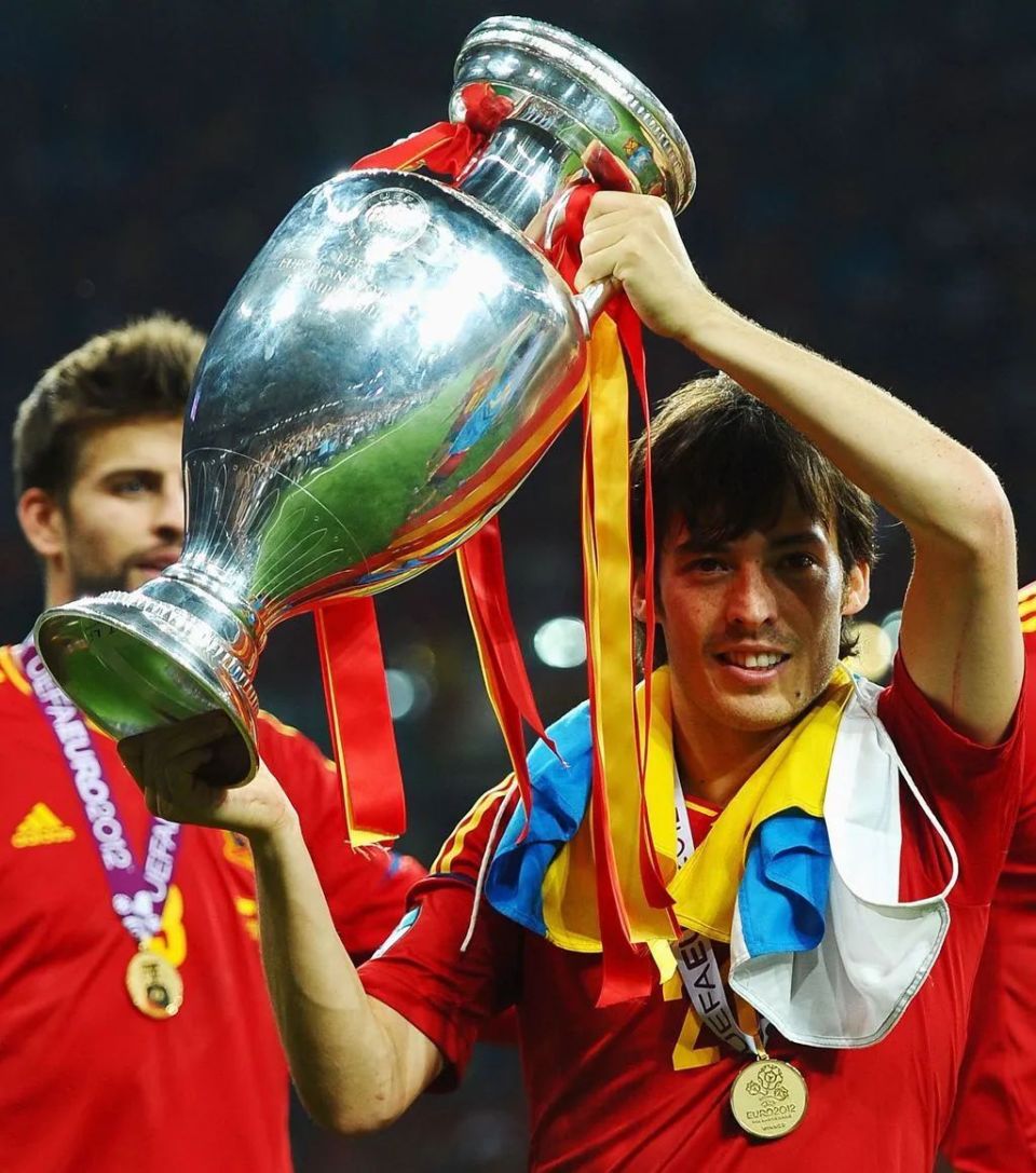 比利时国家队夺得胜利，比利时球员实力出众(比利时国家队逆天了)